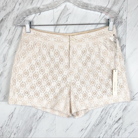 LC LAUREN CONRAD Plus Ivory Crochet Lace Bohemian Shorts | Sizes 14 & 16 NWT - Picture 4 of 8